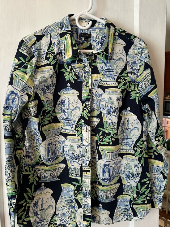 Talbots Tops - Talbots cotton blouse, blue and white vase print